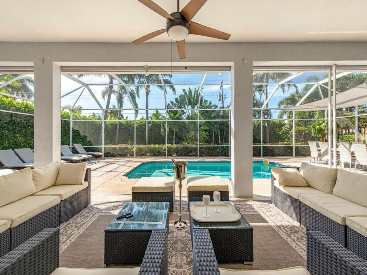 Lux Family 3 Bedroom With Pool Villa Walk To Beach And Mercato Naples Exterior foto